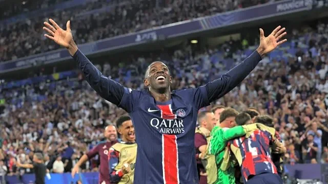 عثمان دمبله شگفتی‌ساز؛ بهترین فوتبالیست جهان در ۲۰۲۵ معرفی شد!