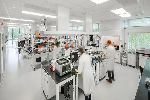 یارانه ویژه خدمات آزمایشگاهی زمستان ۱۴۰۴؛ فرصت طلایی برای پژوهشگران کشور