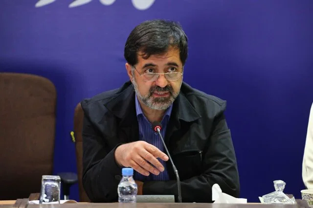 استاندار قم: پروژه‌های خرد و پراکنده تاثیری در توسعه ندارند!