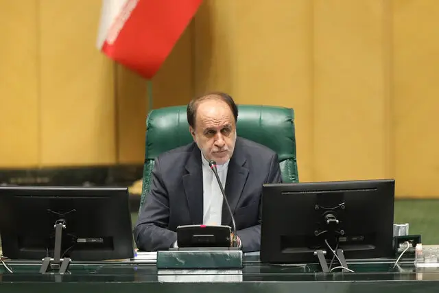 حاجی‌بابایی خبر داد: حمایت بی‌وقفه مجلس از دولت برای عبور از بحران اقتصادی