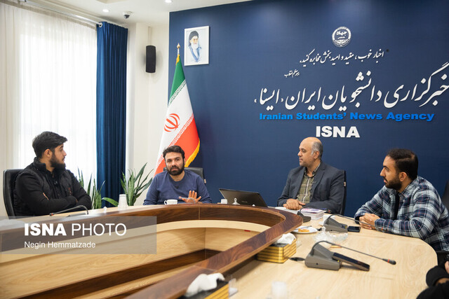 «ترنسکُشی» روایت رسمی را به چالش میکشد / "قربانی کردن یک نسل"