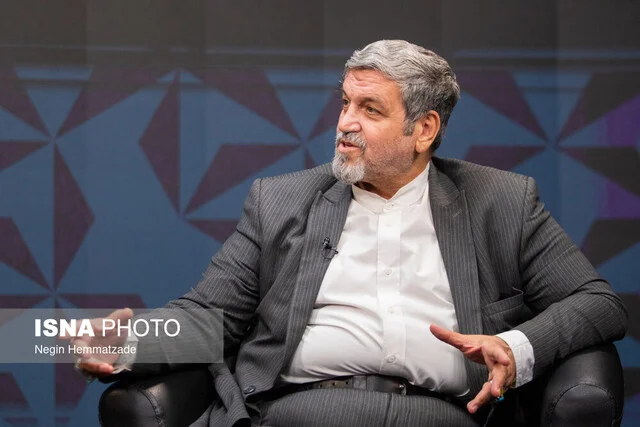 کواکبیان: هیچ کسی نمی‌تواند بگوید که دولت چهاردهم «اصلاح طلب» است