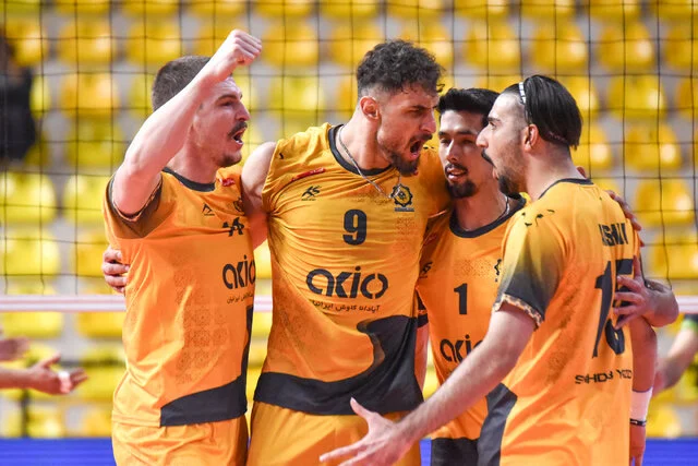 شهداب در آستانه ششمین برد متوالی؛ آیا صدرنشین لیگ والیبال پاس گرگان را شکست می‌دهد؟