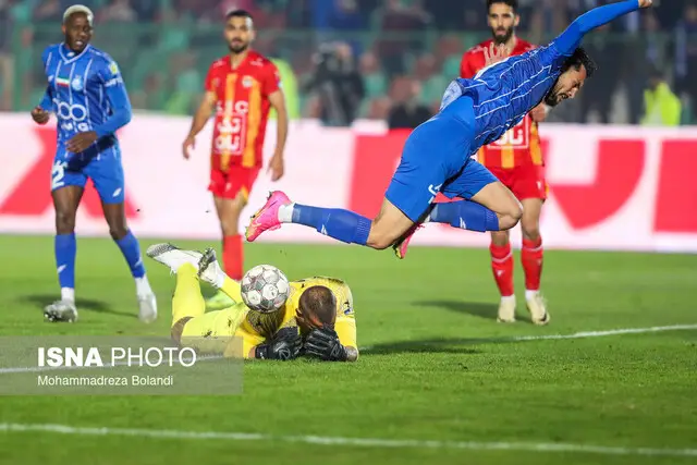 مربی سرشناس: استقلال خوزستان در خطر سقوط؛ فولاد در مسیر نابودی جدی قرار دارد!