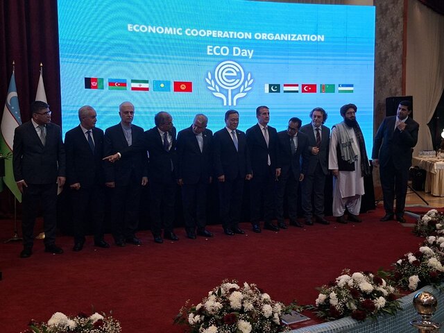 ابراز امیدواری صالحی‌امیری برای تحقق ویزای اکو