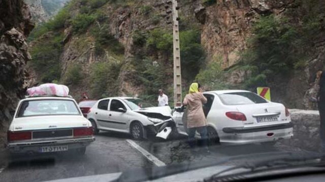 ریختن گازوییل در جاده یاسوج به بابامیدان؛ خطر لغزندگی شدید در تاریکی شب!