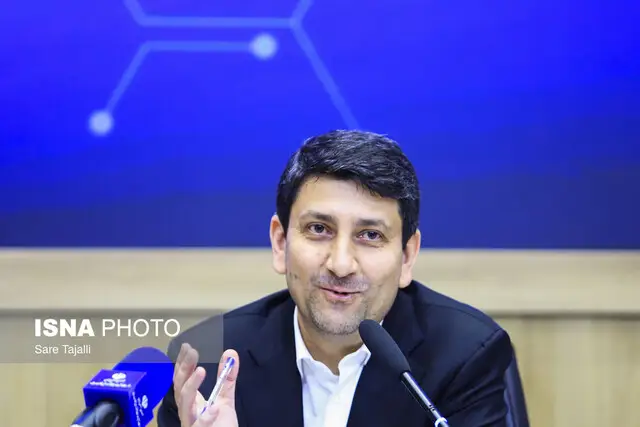 رئیس مجلس: مصوبه ۳۲ بندی فضای مجازی در حال اجراست، واتساپ و تلگرام در راه رفع فیلتر!