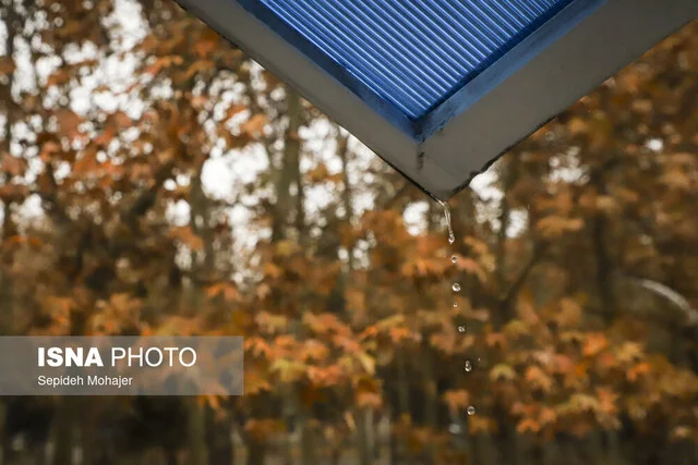 آسمان پرتلاطم یزد؛ از بارش باران تا وزش باد شدید