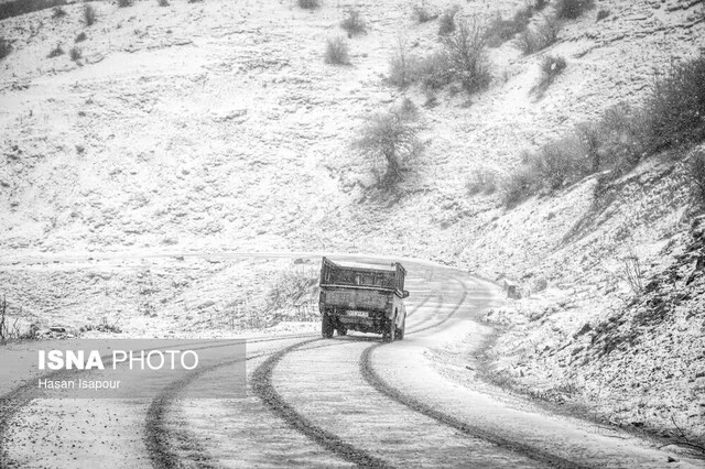 ۲ محور فارس سفیدپوش شدند؛ باران در ۶ مسیر دیگر همچنان می‌بارد