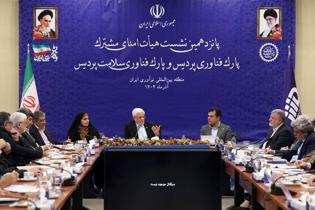 دولت برای حفظ جوانان نخبه علمی ایران کارگروهی ویژه تشکیل داد!