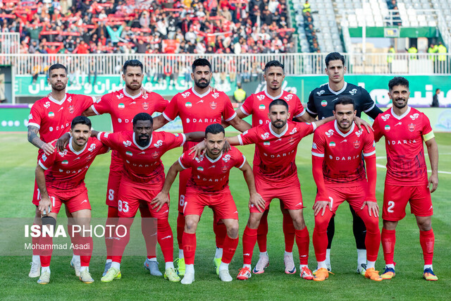 جدال حساس پرسپولیس و پیکان در ورزشگاه دستگردی؛ آیا بازی بدون تماشاگر است؟