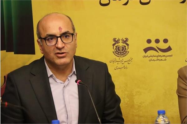 سی و هفتمین جشنواره تئاتر استان کرمان پایان یافت