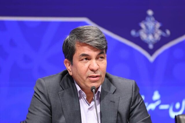 استاندار کرمان: دانشجویان باید در خط مقدم حل مسائل کلان استان باشند!