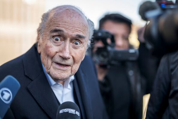 بلاتر: نمیدانم جانشین من ترامپ است یا اینفانتینو!