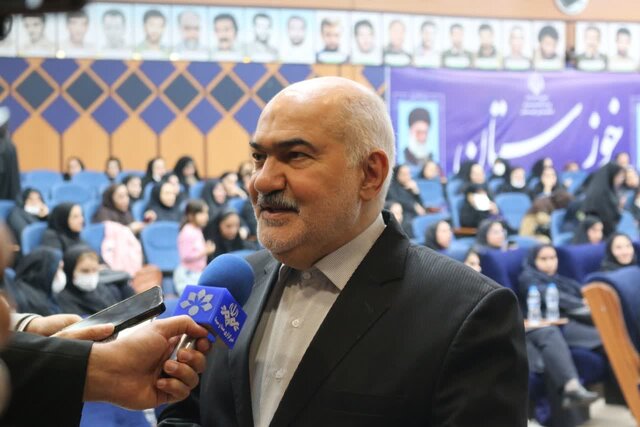 خوزستان ۷۰ نیروگاه خورشیدی می‌سازد؛ برق ۲۱۰ مگاواتی در راه است!