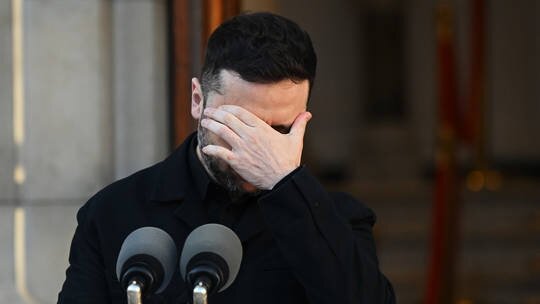 گفتگوی سخت زلنسکی با مذاکره کنندگان آمریکایی درباره بحران دونباس؛ چه اتفاقی افتاد؟