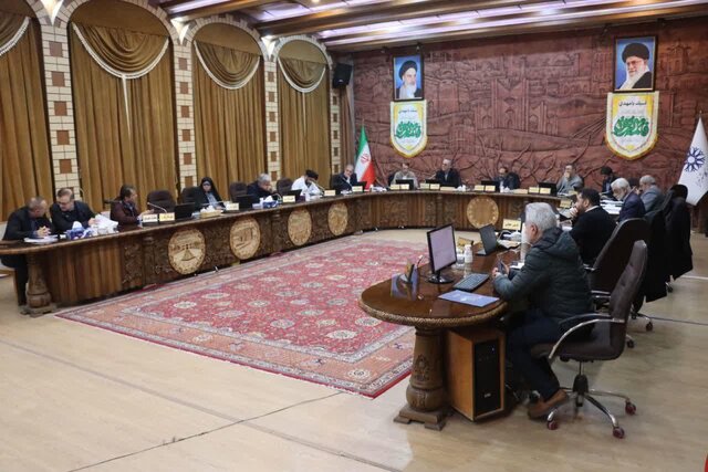 شورای تبریز به‌صراحت خواستار شفاف‌سازی در خرید اتوبوس‌ها شد؛ مردم منتظر پاسخ‌اند!