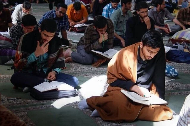 محدودیت هزینه ثبت‌نام اعتکاف رجبیه در یزد اعلام شد؛ فرصتی بی‌نظیر برای خلوت با خدا