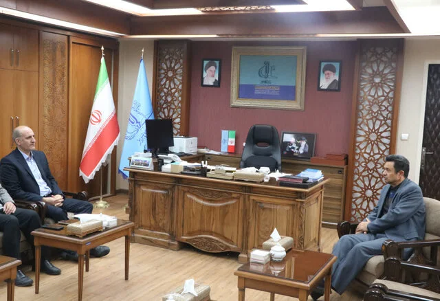 لزوم استفاده از ظرفیت‌های جهاد دانشگاهی برای آموزش زبان فارسی به دانشجویان خارجی