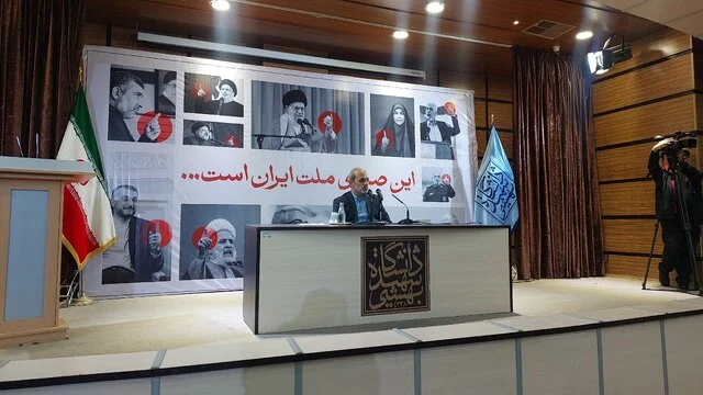 از ما انتقاد کنید، فریادهای شما غنیمت است!