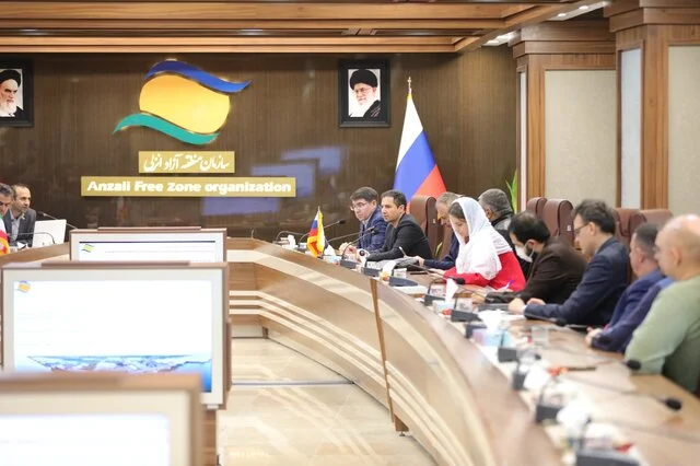 بازدید هیئت اقتصادی روسیه از منطقه آزاد انزلی و بندر کاسپین