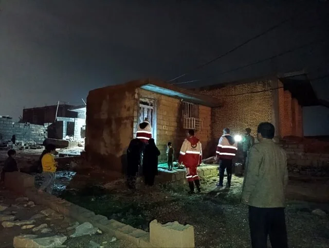هلال‌احمر چگونه در بارندگی‌های خوزستان به ۶۸۱ نفر کمک کرد؟