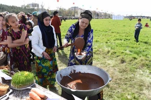 «سمنوپزی» به نام ازبکستان و «سرمه» و «عبای عربی» به نام کشورها عربزبان ثبت جهانی شد