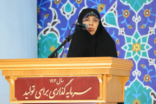 عالیه زمانی: پاسخگویی به مردم باید جای فرافکنی را بگیرد؛ امنیت امروز مرهون خون شهداست