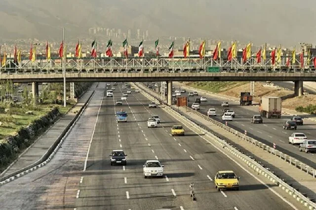 فرونشست زمین در جنوب غرب تهران؛ برداشت شن و ماسه، عامل وحشتناک زیر پای شهر!