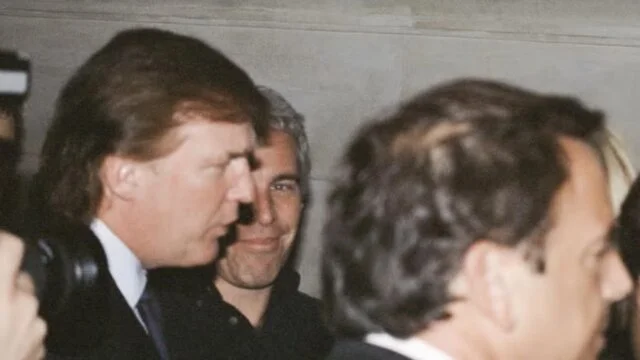 تصاویر جنجالی اپستین با چهره‌های برجسته آمریکا منتشر شد؛ واقعیت پشت پرده چیست؟