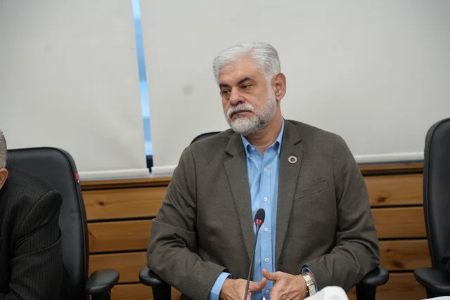 بررسی چالشهای تجارت گیلان در نشست مشترک مجمع نمایندگان و اتاق بازرگانی