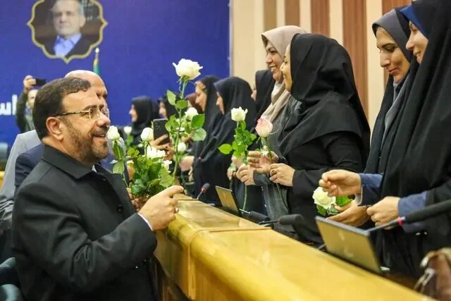 استاندار فارس: بانوان، قهرمانان پنهان مدیریت در خط مقدم توسعه استان!