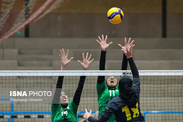 شکست سنگین بانوان والیبالیست قزوین برابر شهرداری تبریز؛ چرا آنالیز قبل بازی جواب نداد؟