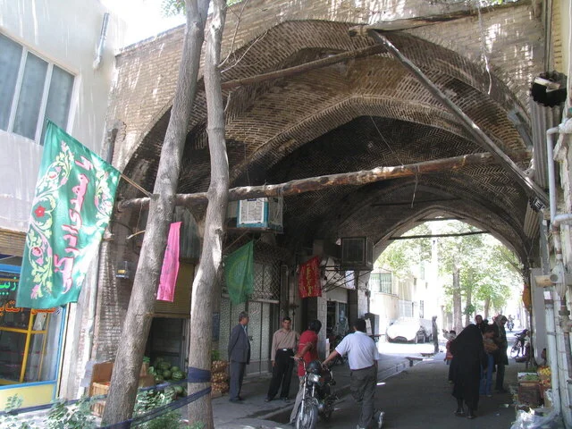 ماجرای آشپزی که مقابل ناصرالدینشاه، موش را خورد!