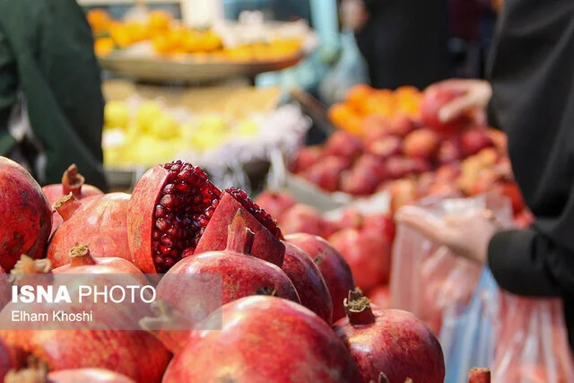 بازار شب یلدا درگیر گرانی و تخلفات؛ حقوق مصرف‌کننده در خطر است!