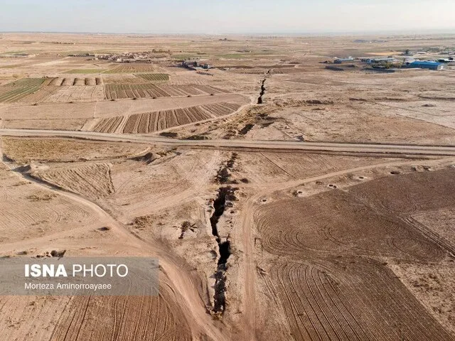 فرو رفتن آرام خراسان؛ در دل خاک