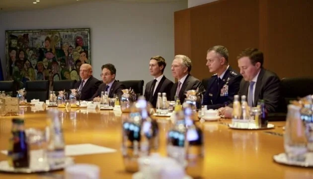 پیشرفت چشمگیر در مذاکرات پنج ساعته صلح اوکراین و آمریکا در برلین