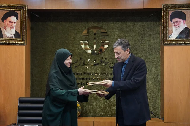 همکاری تاریخی ستاد اجرایی فرمان امام و سازمان محیط‌زیست برای خلق مشاغل سبز و نجات طبیعت!