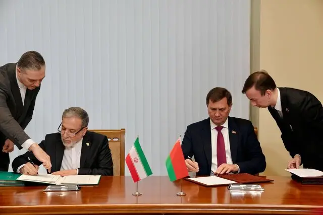 ایران و بلاروس سه سند مهم همکاری را امضا کردند؛ آغاز فصل جدید در دیپلماسی منطقه‌ای!