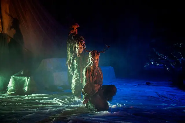 الان در آینده خودم هستم