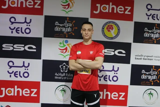 بازیکنان هندبال سنگ‌آهن بافق ۸ ماه در انتظار طلبی که پرداخت نشد؛ ماجرا به شکایت کشیده شد!