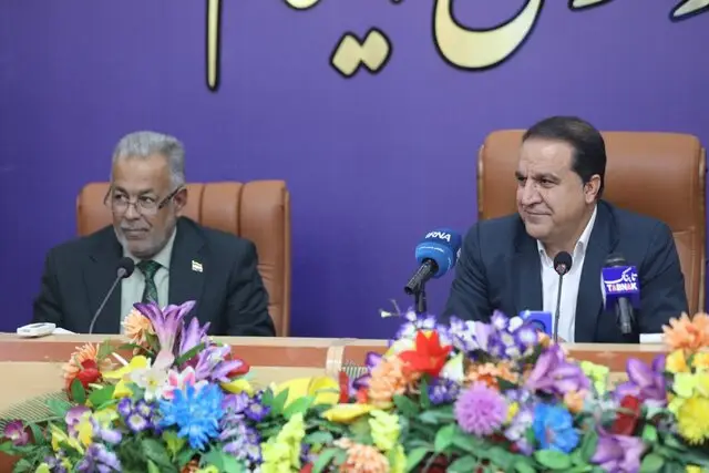 تقویت دیپلماسی فرهنگی و گردشگری میان ایلام و استانهای عراق