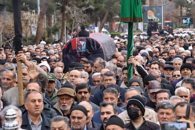 تشییع پیکر  آیت‌الله سید محمد شاهچراغی(ره) در دامغان