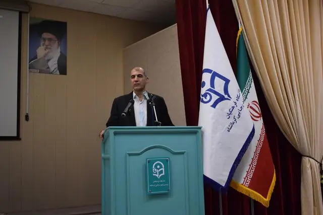 معاون استاندار کرمانشاه: پاسخ به نسل پرسشگر؛ کلید حل چالش‌های امروز جامعه!