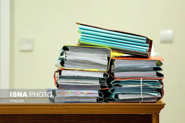 توقف پخش یک برنامه‌ مربوط به موسیقی با دستور قضایی/آخرین وضعیت پرونده های «تتلو» و «طوفان»