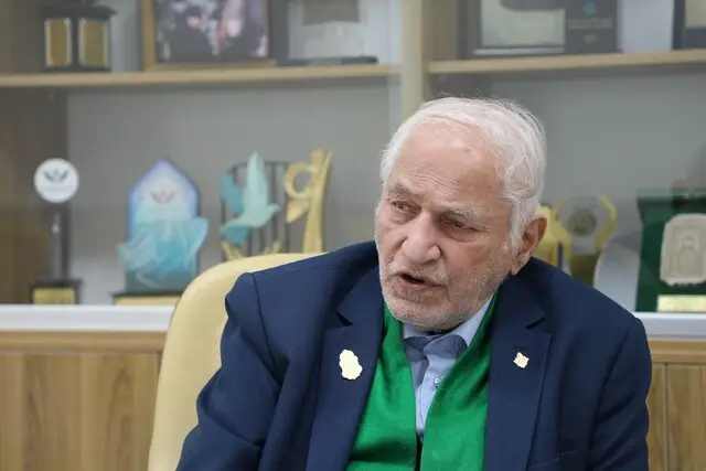 توقف پخش یک برنامه‌ مربوط به موسیقی با دستور قضایی/آخرین وضعیت پرونده های «تتلو» و «طوفان»