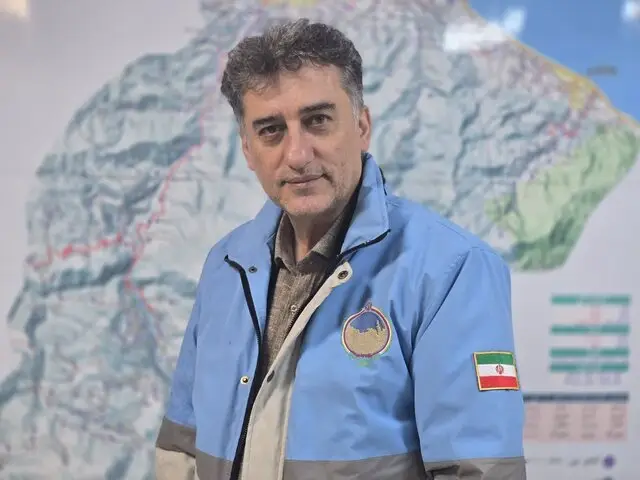 بارش بی‌سابقه ۷۰ سانتی‌متری برف در شوئیل رودسر؛ تلاش بی‌وقفه برای بازگشایی راه‌های فرعی ادامه دارد