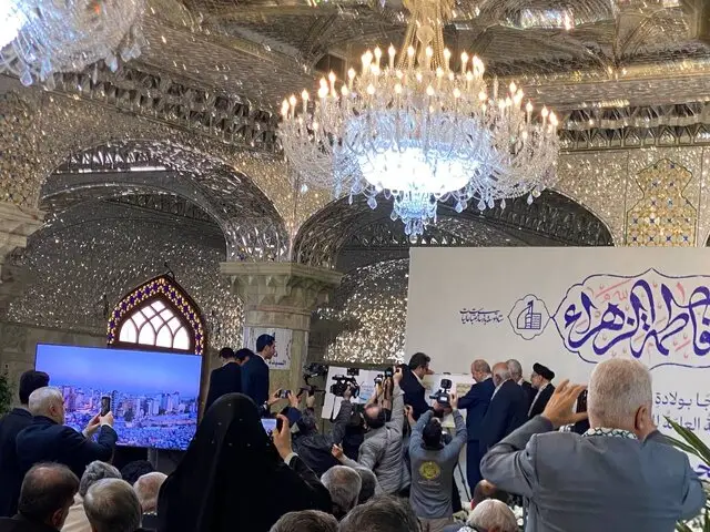 صحن حضرت زهرا(س) جلوه همدلی ملتهاست