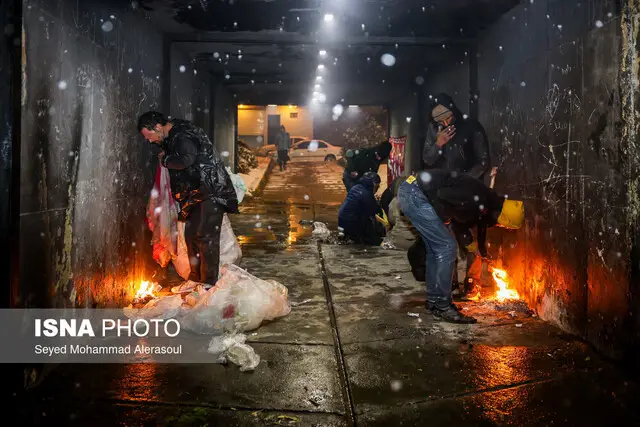 زیر پل‌های سرد؛ ماجرای تلخ کارتن‌خواب‌هایی که در شب‌های برفی ناپدید می‌شوند