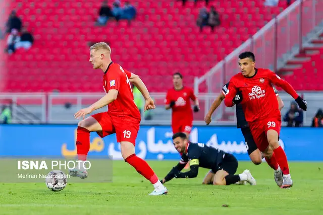 تراکتور با حذف غول پرسپولیس، پیچ تند جام حذفی را پشت سر گذاشت!